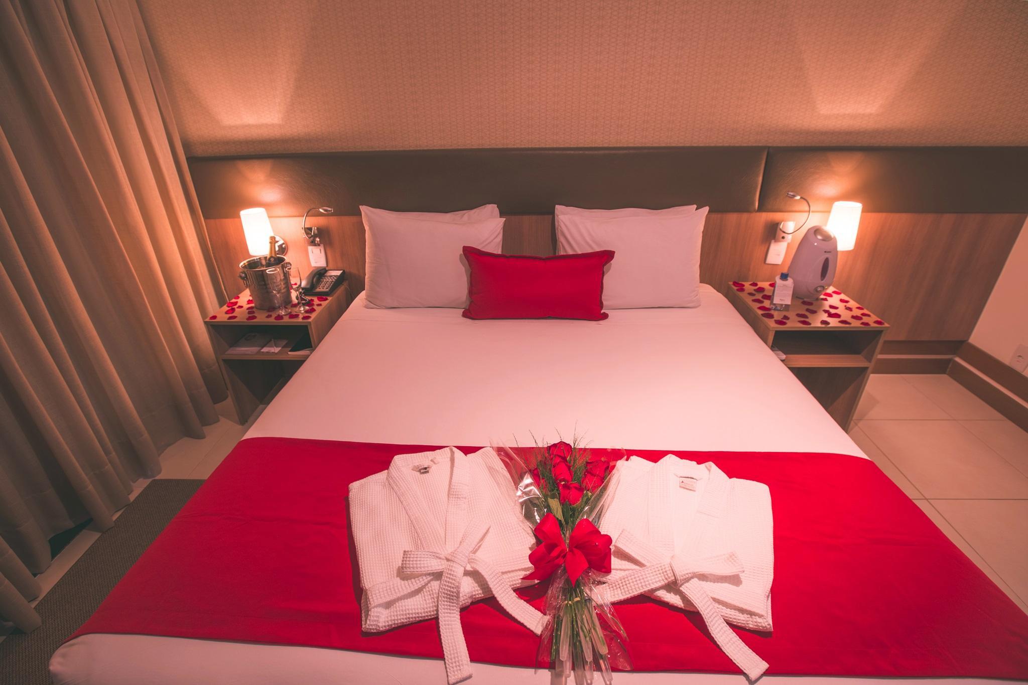 Athos Bulcao Hplus Executive Hotel 4*