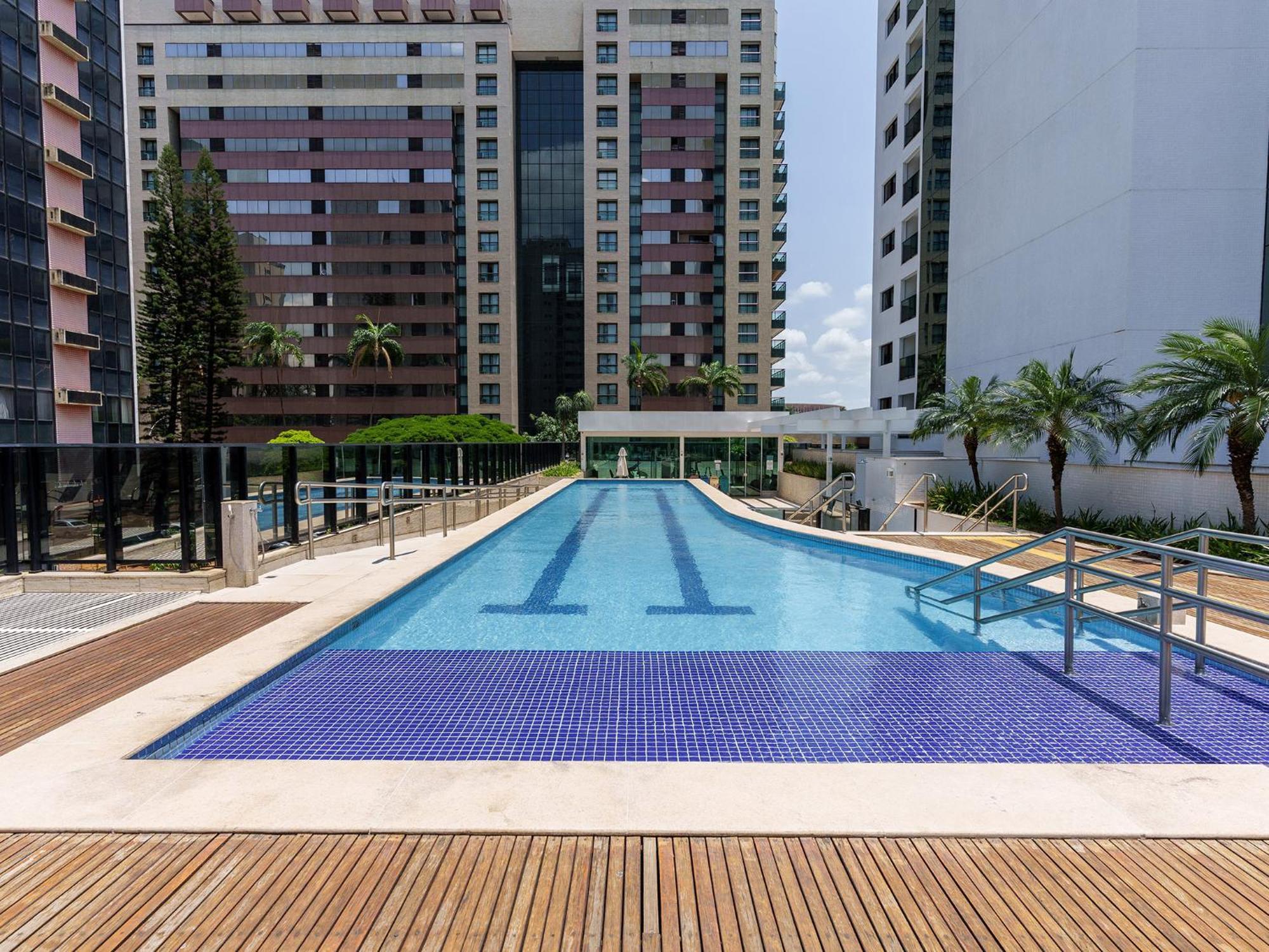 Athos Bulcao Hplus Executive Hotel Brasilia